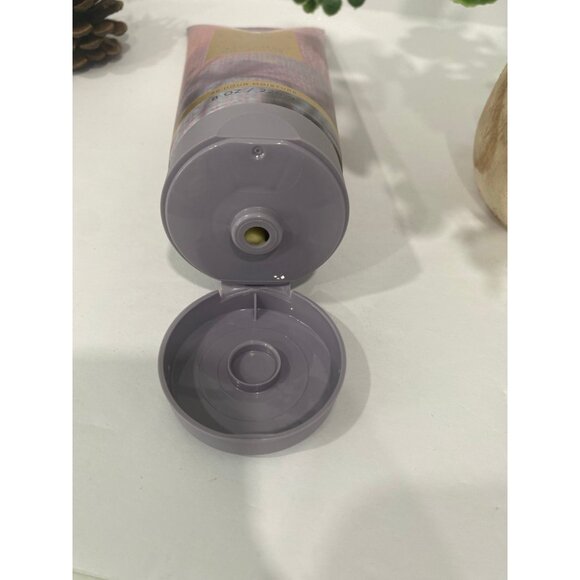 Bath & Body Works “Vanilla Ease” New 3-Pc Set - Picture 5 of 11